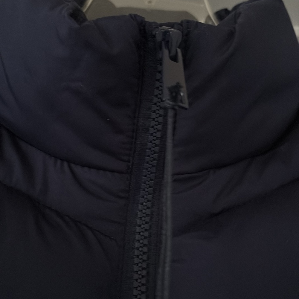NEW COLE HAAN SIGNATURE  puffer Quilted polyester Vest navy - small - Picture 5 of 10